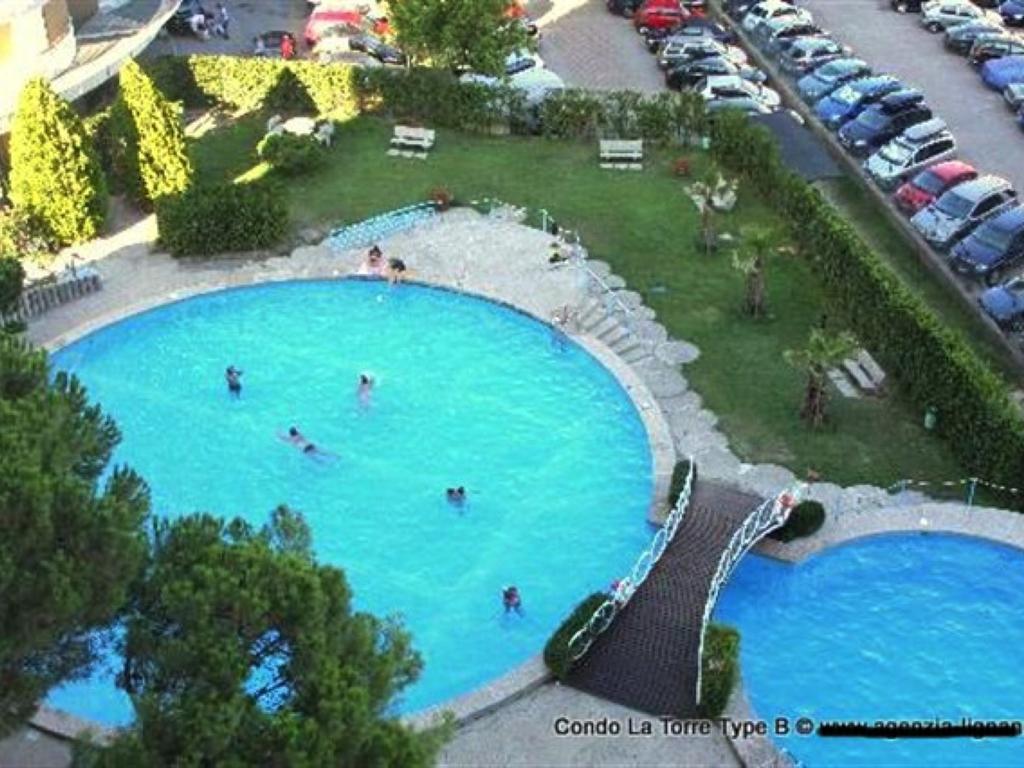 Appartamento Lignano Sabbiadoro with pool Esterno foto